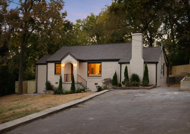 Single family home for sale at 204 Cliffdale Rd, Nashville, TN 37214 | MLS# 3628588