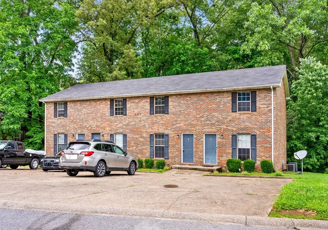 Multi family home for sale at 460 Martha Ln, Clarksville, TN 37043 | MLS# 3628538