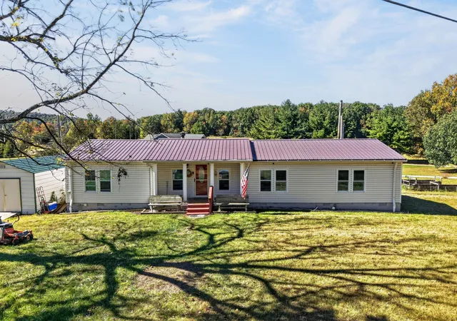Photo 1 of Manufactured home for sale at 5689 Bell Rd, Cookeville, TN 38506 | MLS# 3627569 | Listing updated on 2026-10-27