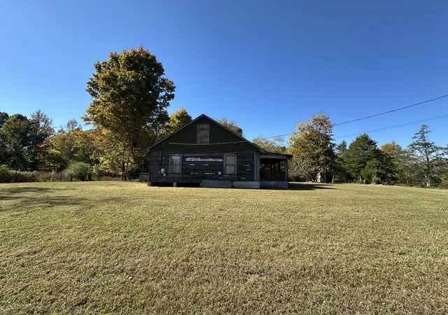 Photo 4 of Single family home for sale at 46 Seay Ln, Erin, TN 37061 | MLS# 3627632 | Listing updated on 2026-10-27