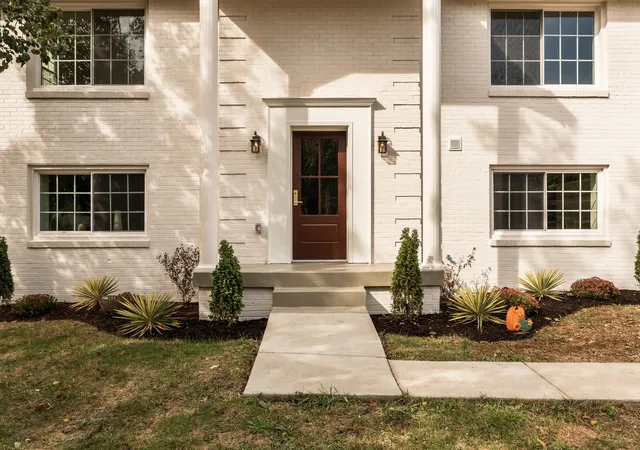 Photo 4 of Single family home for sale at 3213 Cynthia Ln, Nashville, TN 37207 | MLS# 3627586 | Listing updated on 2026-10-30