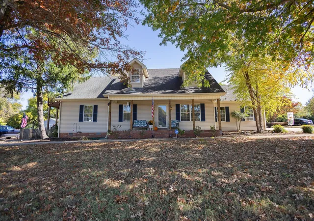 Single family home for sale at 133 Franklin Hts Dr, Murfreesboro, TN 37128 | MLS# 3627690