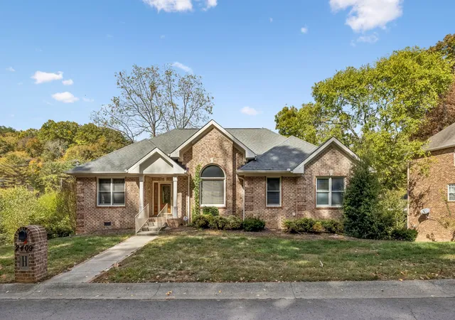 Photo 1 of Single family home for sale at 2409 Devon Valley Dr, Nashville, TN 37221 | MLS# 3627622 | Listing updated on 2026-10-28