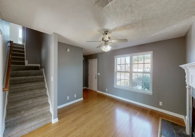 Photo 3 of Single family home for sale at 1428 Jeter Way, Murfreesboro, TN 37129 | MLS# 3627638 | Listing updated on 2026-10-29