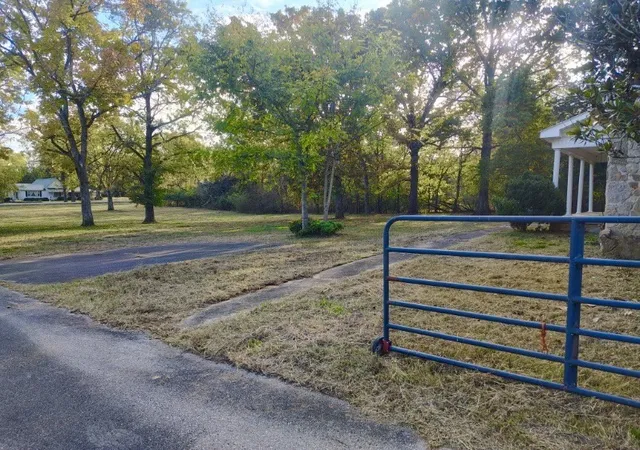 Photo 2 of Single family home for sale at 5617 George Franklin Rd, Smyrna, TN 37167 | MLS# 3627658 | Listing updated on 2026-10-28