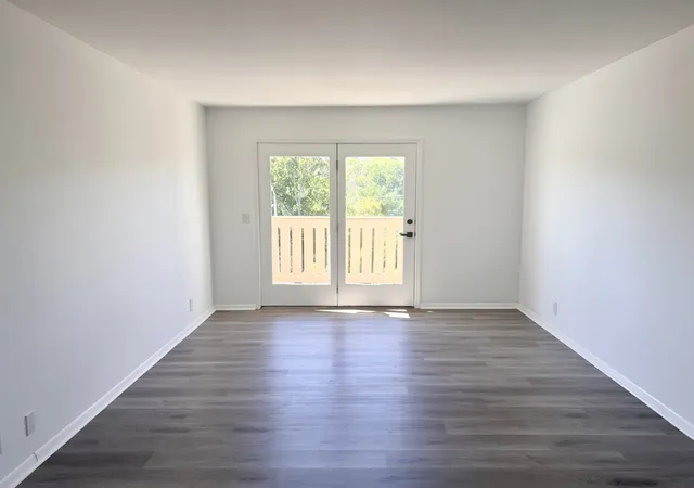 Photo 3 of Condo for sale at 703 Ashlawn Pl, Nashville, TN 37211 | MLS# 3627680 | Listing updated on 2026-10-28