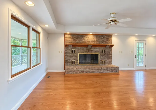Photo 1 of Single family home for sale at 4211 Hargrove Marable Rd, Palmyra, TN 37142 | MLS# 3629711 | Listing updated on 2026-10-30