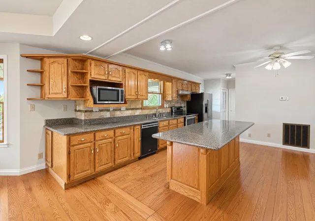Photo 2 of Single family home for sale at 4211 Hargrove Marable Rd, Palmyra, TN 37142 | MLS# 3629711 | Listing updated on 2026-10-30