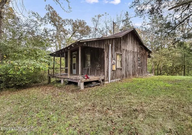 Photo 1 of Single family home for sale at 142 Lambdin Rd, Maynardville, TN 37807 | MLS# 3627717 | Listing updated on 2026-10-28