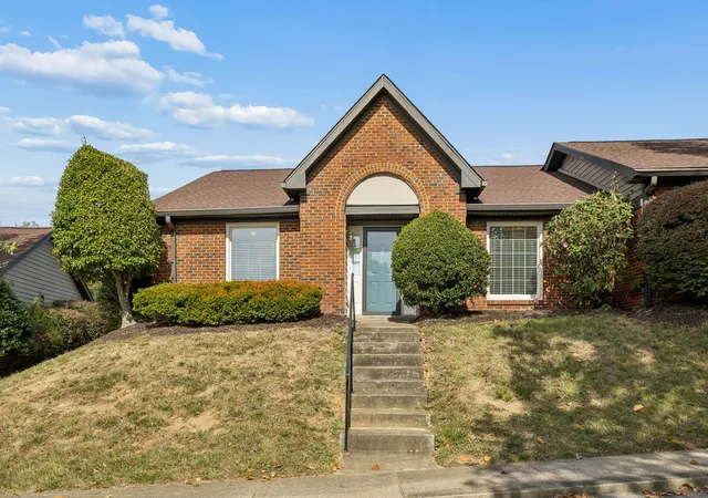 Photo 2 of Condo for sale at 206 Highland Villa Cir, Nashville, TN 37211 | MLS# 3629741 | Listing updated on 2026-10-30
