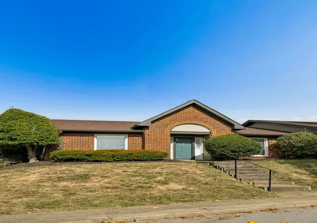 Photo 3 of Condo for sale at 206 Highland Villa Cir, Nashville, TN 37211 | MLS# 3629741 | Listing updated on 2026-10-30
