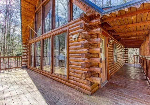 Photo 1 of Single family home for sale at 2231 Cove Crk Dr, Sevierville, TN 37862 | MLS# 3630126 | Listing updated on 2026-10-31