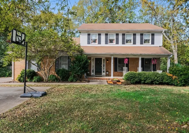 Photo 1 of Single family home for sale at 1460 Haynes Dr, Murfreesboro, TN 37129 | MLS# 3627736 | Listing updated on 2026-10-28