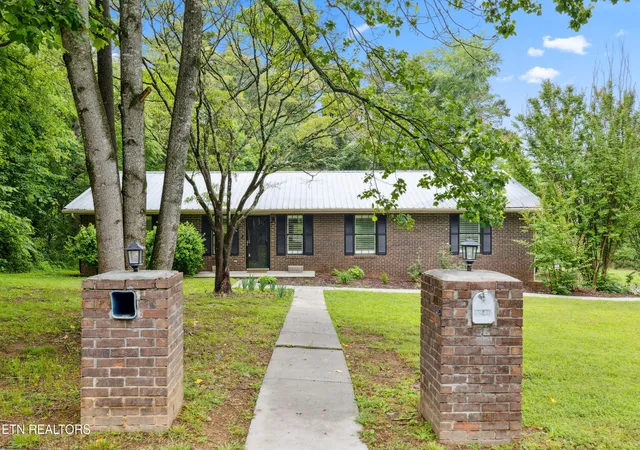 Single family home for sale at 1286 Ashwood Dr, Jefferson City, TN 37760 | MLS# 3627743