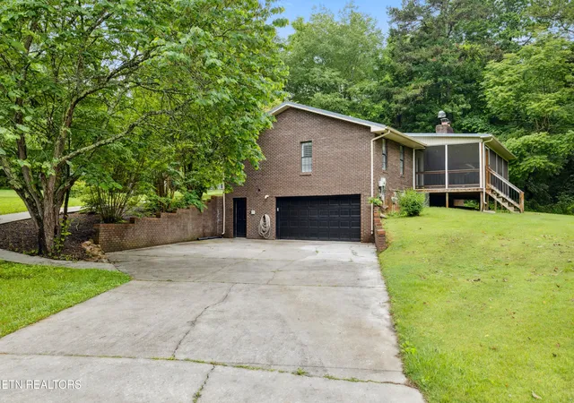 Photo 1 of Single family home for sale at 1286 Ashwood Dr, Jefferson City, TN 37760 | MLS# 3627743 | Listing updated on 2026-10-28