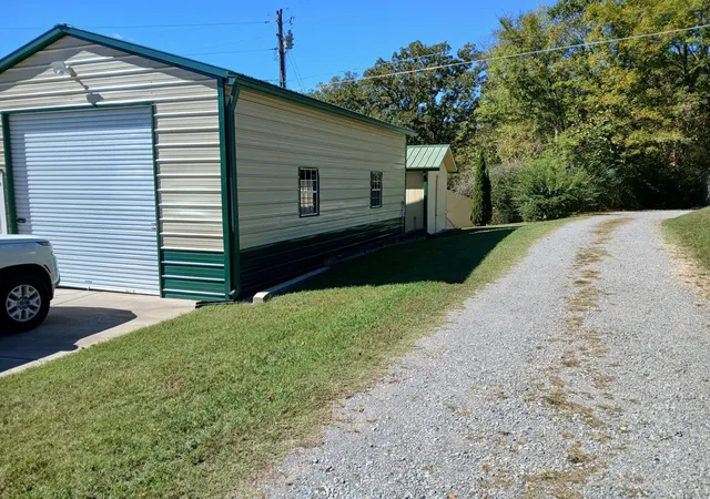 Photo 1 of Single family home for sale at 601 Pumpkin Ridge Rd, Dover, TN 37058 | MLS# 3627782 | Listing updated on 2026-10-28