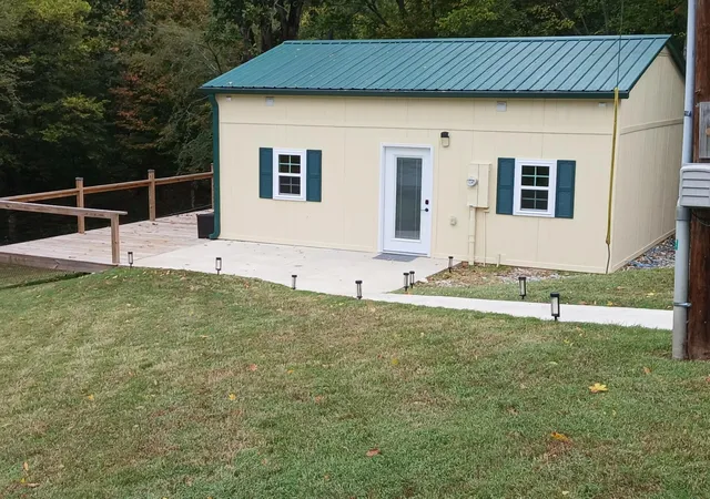 Photo 2 of Single family home for sale at 601 Pumpkin Ridge Rd, Dover, TN 37058 | MLS# 3627782 | Listing updated on 2026-10-28