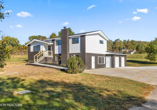 Photo 1 of Single family home for sale at 5517 Millertown Pike, Knoxville, TN 37924 | MLS# 3627792 | Listing updated on 2026-10-28