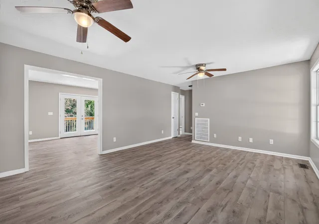 Photo 2 of Single family home for sale at 1449 Biltmore Cir, Cookeville, TN 38501 | MLS# 3627819 | Listing updated on 2026-10-29