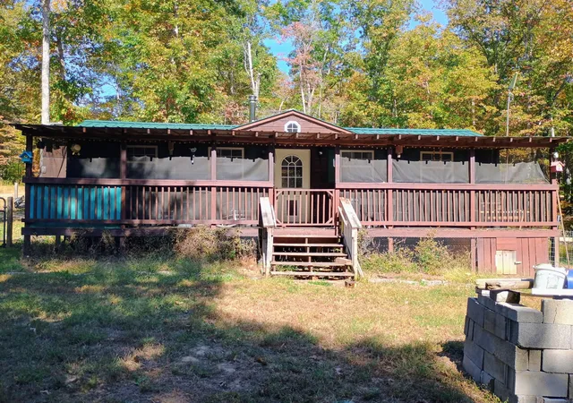 Single family home for sale at 2997 Chisholm Trl Dr, Nunnelly, TN 37137 | MLS# 3628289