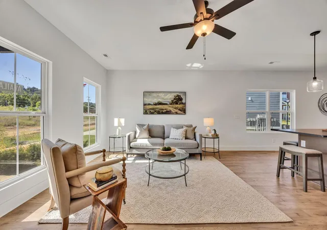 Photo 3 of Townhouse for sale at 1890 Cotton Way, Chattanooga, TN 37404 | MLS# 3627816 | Listing updated on 2026-10-28