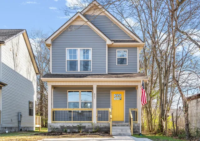Photo 1 of Single family home for sale at 867 Central Ave, Clarksville, TN 37040 | MLS# 3629796 | Listing updated on 2026-10-30