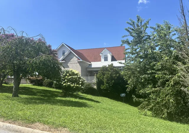 Single family home for sale at 1610 Spear Point Ln, Sevierville, TN 37876 | MLS# 3627871