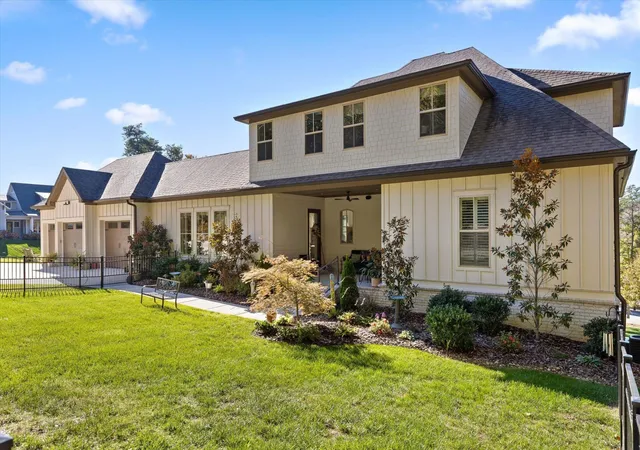 Photo 3 of Single family home for sale at 8085 Mountain Laurel Trl #71, Signal Mountain, TN 37377 | MLS# 3627878 | Listing updated on 2026-10-28