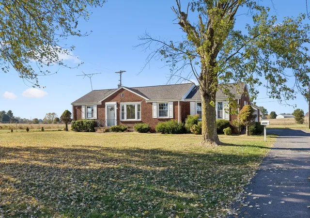 Single family home for sale at 6070 Highway 49 E, Springfield, TN 37172 | MLS# 3629476