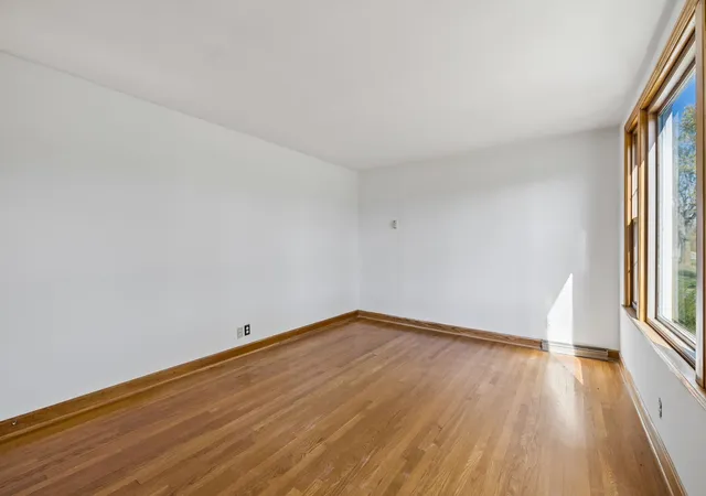Photo 4 of Single family home for sale at 6070 Highway 49 E, Springfield, TN 37172 | MLS# 3629476 | Listing updated on 2026-10-30
