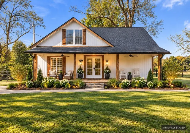 Photo 1 of Single family home for sale at 657 Lumley Stand Rd, Manchester, TN 37355 | MLS# 3628817 | Listing updated on 2026-10-30