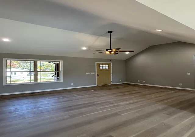 Photo 4 of Single family home for sale at 201 Hill St, Estill Springs, TN 37330 | MLS# 3628614 | Listing updated on 2026-10-29