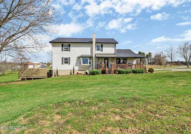 Single family home for sale at 7616 Plateau Rd, Crossville, TN 38571 | MLS# 3627990