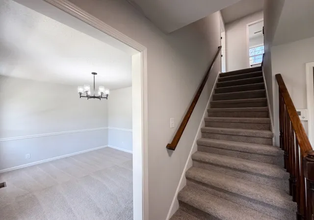 Photo 3 of Single family home for sale at 954 Hedge Apple Dr, Clarksville, TN 37040 | MLS# 3628113 | Listing updated on 2026-10-28