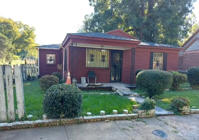 Single family home for sale at 1594 Patton St, Memphis, TN 38106 | MLS# 3628059
