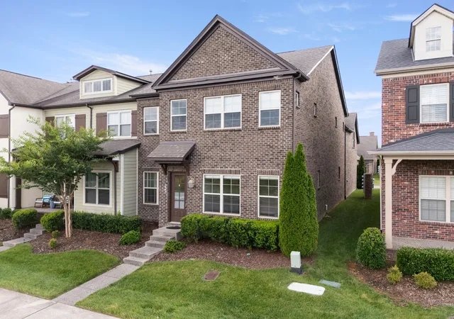 Photo 1 of Single family home for sale at 2067 Inland Dr, Franklin, TN 37064 | MLS# 3629744 | Listing updated on 2026-10-30