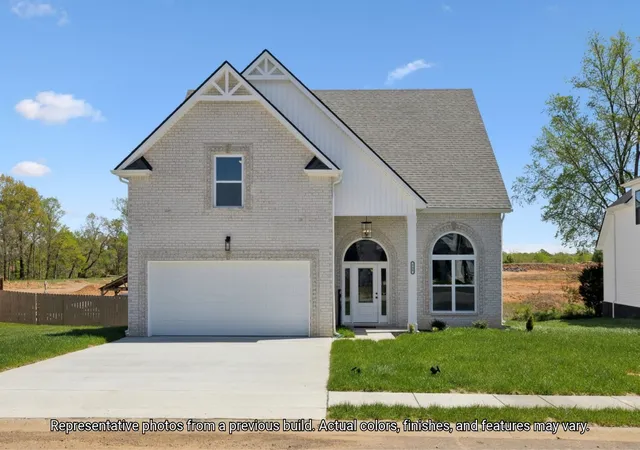 Single family home for sale at 855 Burley Barn Rd, Clarksville, TN 37042 | MLS# 3628727