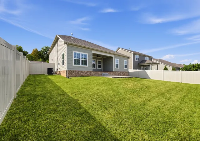 Photo 3 of Single family home for sale at 1047 Brayden Dr, Fairview, TN 37062 | MLS# 3628241 | Listing updated on 2026-10-29