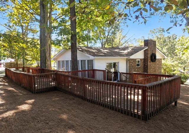 Photo 1 of Single family home for sale at 1076 Nease Dr, White Pine, TN 37890 | MLS# 3628130 | Listing updated on 2026-10-28