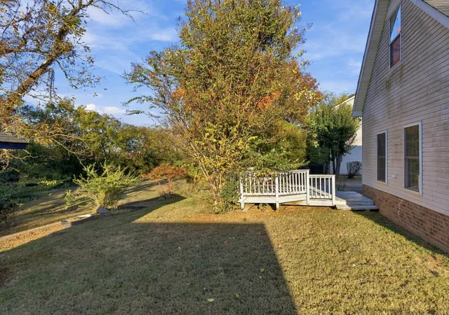 Photo 4 of Single family home for sale at 404 Pointe Clear Dr, Smyrna, TN 37167 | MLS# 3628131 | Listing updated on 2026-10-31