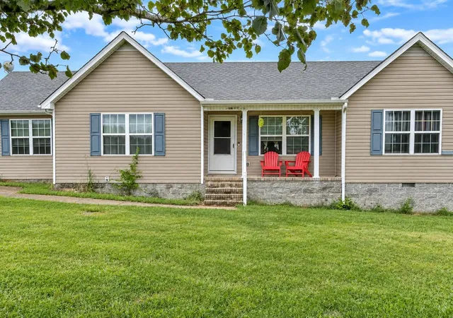 Single family home for sale at 192 Silos Way, Shelbyville, TN 37160 | MLS# 3628140