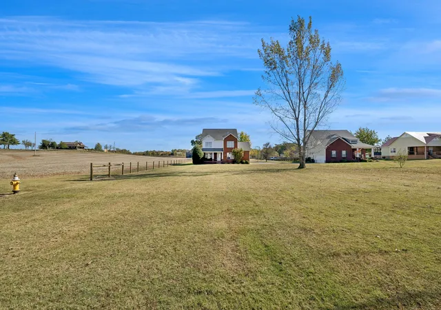 Photo 3 of Single family home for sale at 5297 E Robertson Rd, Cross Plains, TN 37049 | MLS# 3628180 | Listing updated on 2026-10-30