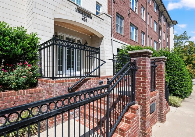 Photo 1 of Condo for sale at 4120 Ridgefield Dr #301, Nashville, TN 37205 | MLS# 3629586 | Listing updated on 2026-10-30