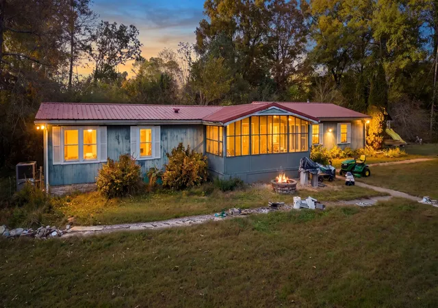 Photo 1 of Single family home for sale at 5241 Alabama Rd, Apison, TN 37302 | MLS# 3628305 | Listing updated on 2026-10-31