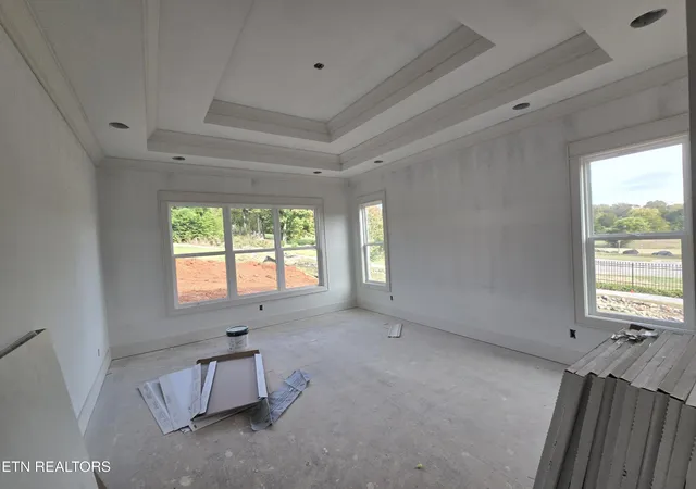 Photo 2 of Single family home for sale at 184 Maclaren Way, Lenoir City, TN 37772 | MLS# 3628285 | Listing updated on 2026-10-29
