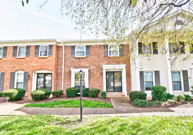 Photo 1 of Townhouse for sale at 1002 E Northfield Blvd #A105, Murfreesboro, TN 37130 | MLS# 3628683 | Listing updated on 2026-10-29