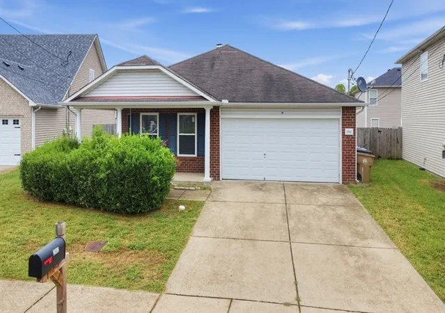 Single family home for sale at 2941 Vista Ln, Nashville, TN 37207 | MLS# 3628328