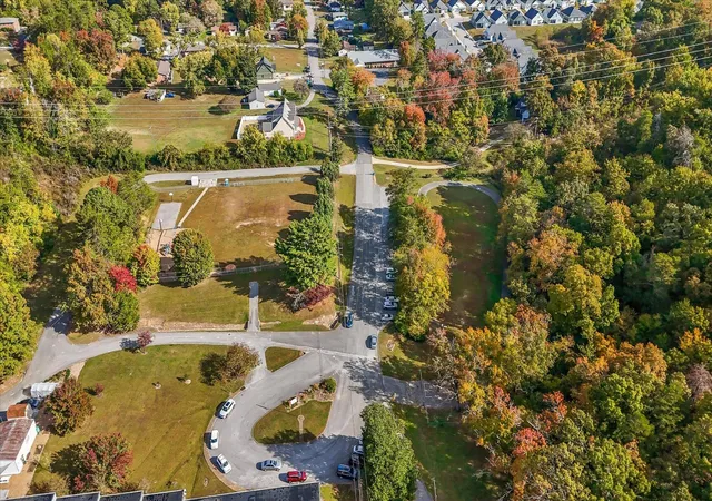 Photo 2 of Land for sale at 4710 Stagg Rd, Chattanooga, TN 37415 | MLS# 3628318 | Listing updated on 2026-10-29