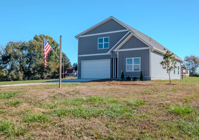 Single family home for sale at 1835 Williams Cvs Rd, Winchester, TN 37398 | MLS# 3628366