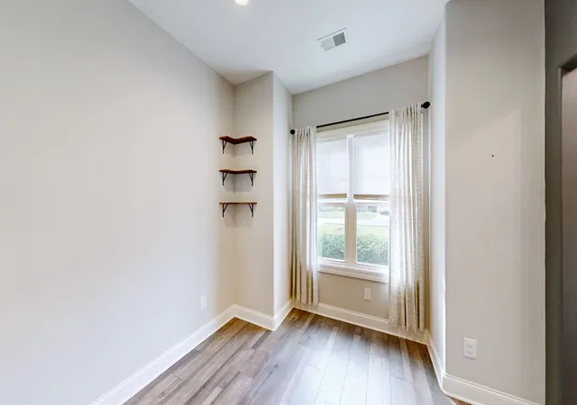 Photo 3 of Townhouse for sale at 3514 Pershing Dr, Murfreesboro, TN 37129 | MLS# 3628387 | Listing updated on 2026-10-29